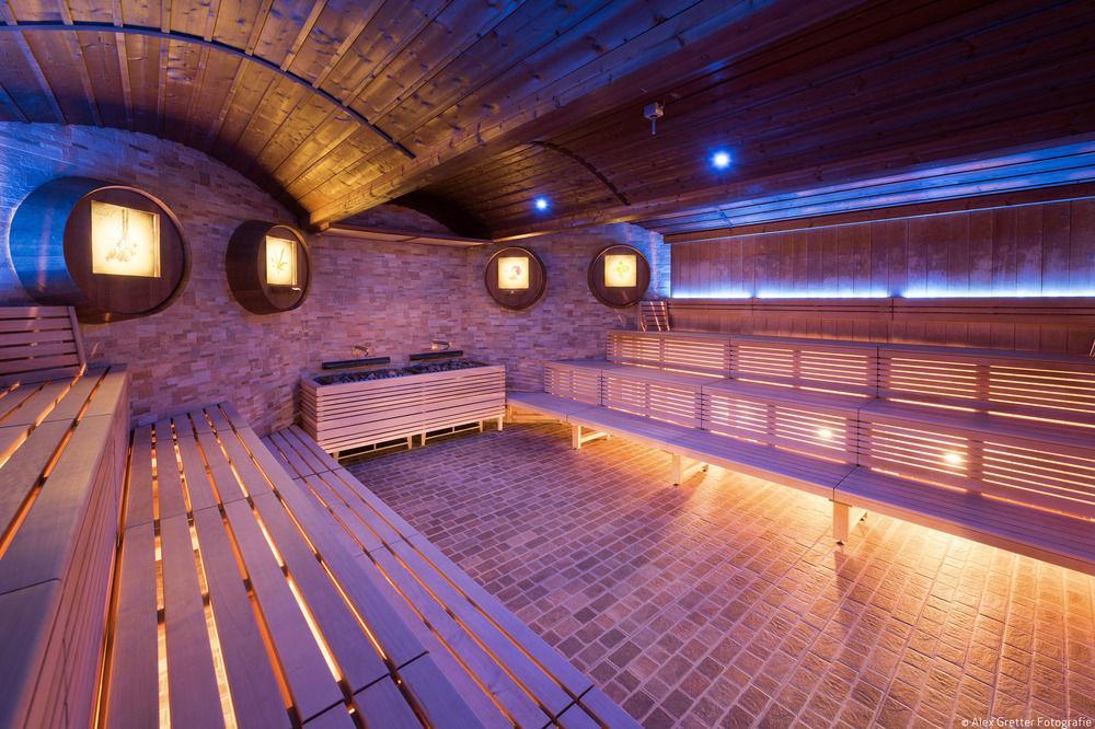 Therme Laa - Hotel & Silent Spa Лаа ан дер Тая Екстериор снимка